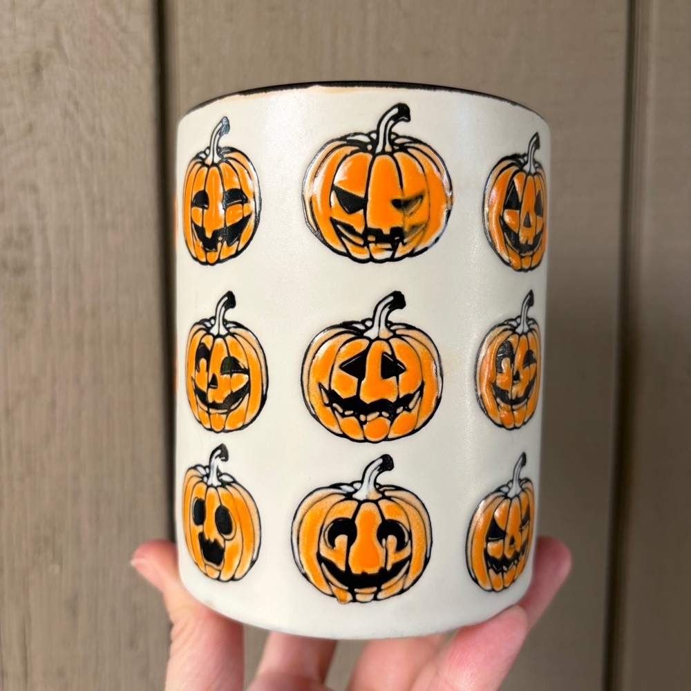 Halloween Jack-O'-Lantern mug - Picture 2 of 9